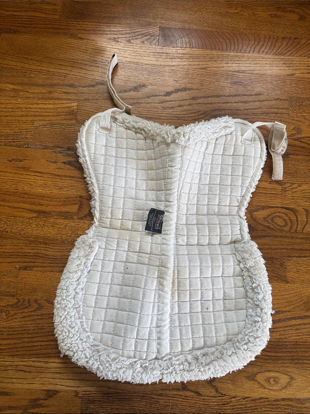 White English Fleece Half Pad